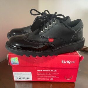 Kickers Black Patent Leather Lace-Up Flats